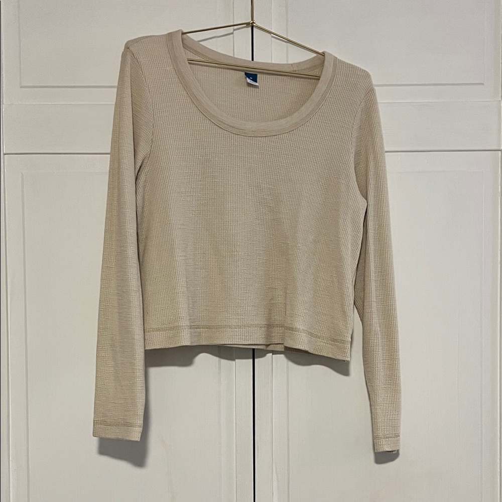 Old Navy Beige Waffle Knit Long Sleeve Scoop Top